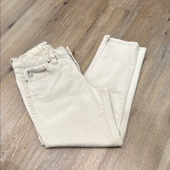 Christopher Blue Size 6  Off-White Jeans straight legs back pockets - Picture 1 of 10
